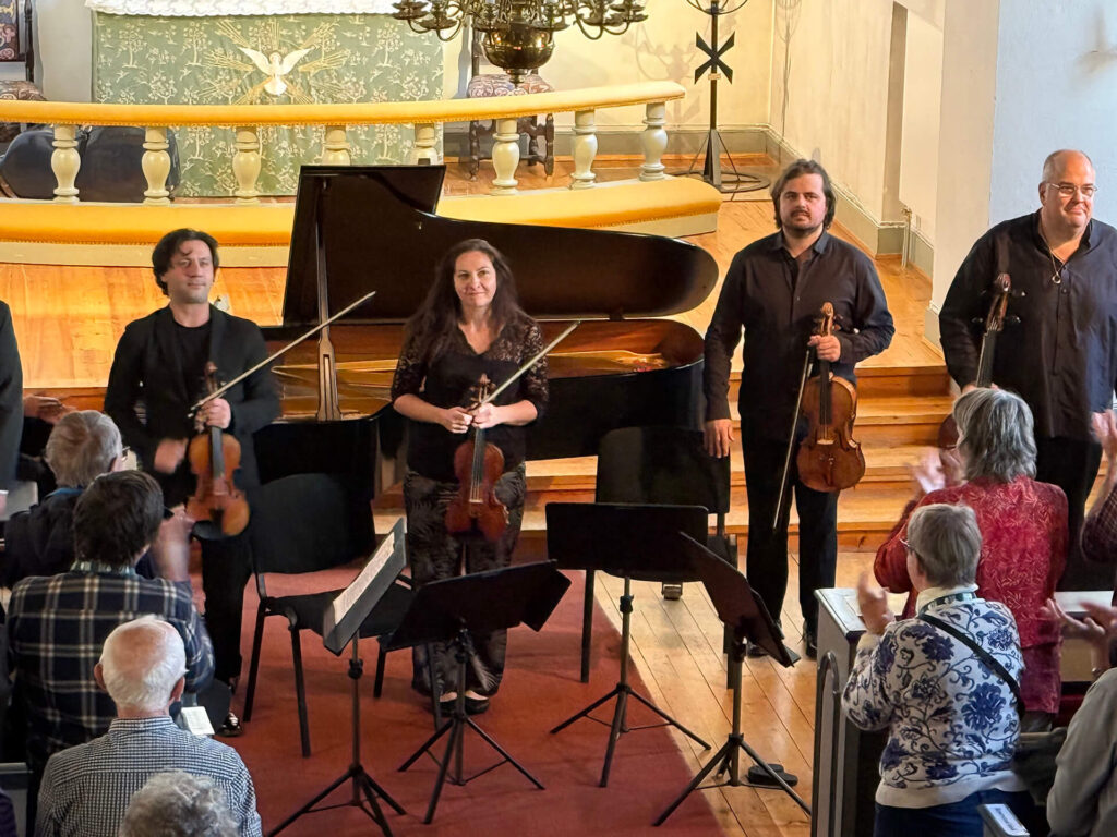 Musiken & Artisterna
